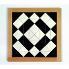 Magisches Mosaik schwarz-wei�, geometrisches Puzzlespiel