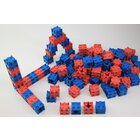 100 Steckw�rfel 2 x 2 x 2 cm, aus RE-Wood� in rot / blau, 4-8 Jahre