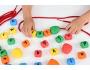 a-z Schn�rschlangen, ab 3 Jahre, komplett auf Englisch