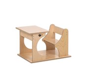 Aktivit�tsbank mit verstellbarer Tischplatte