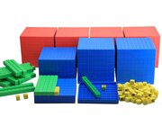 Dezimalmaterial 184 Teile aus Kunststoff, mit 4 Tausenderw�rfel