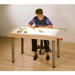 Leuchttisch h�henverstellbar