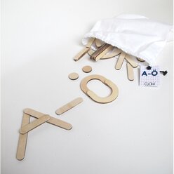 Das ganze Alphabet, 88 magnetische Bauteile aus Holz