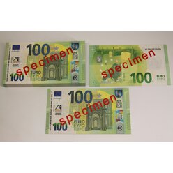 100 St�ck Euro-Scheine Spielgeld zu 100 Euro